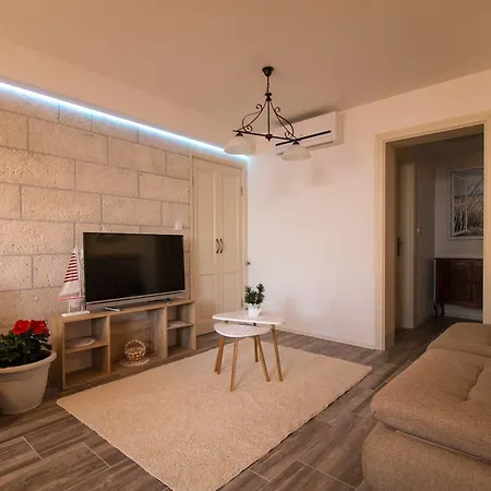 Rakuljic Apartment *